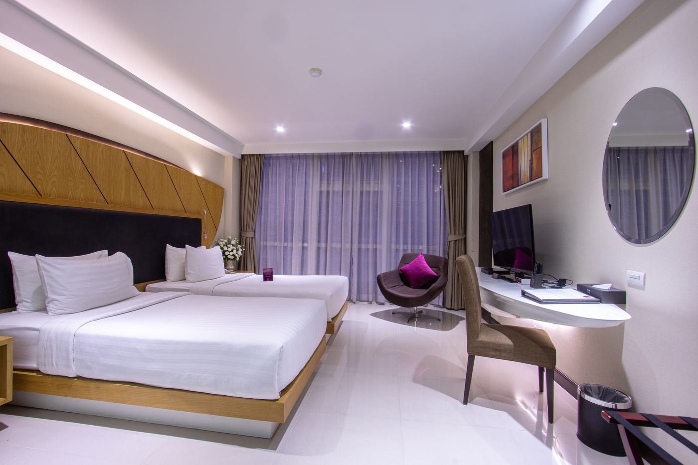 Icon-Bangkok-Room-14