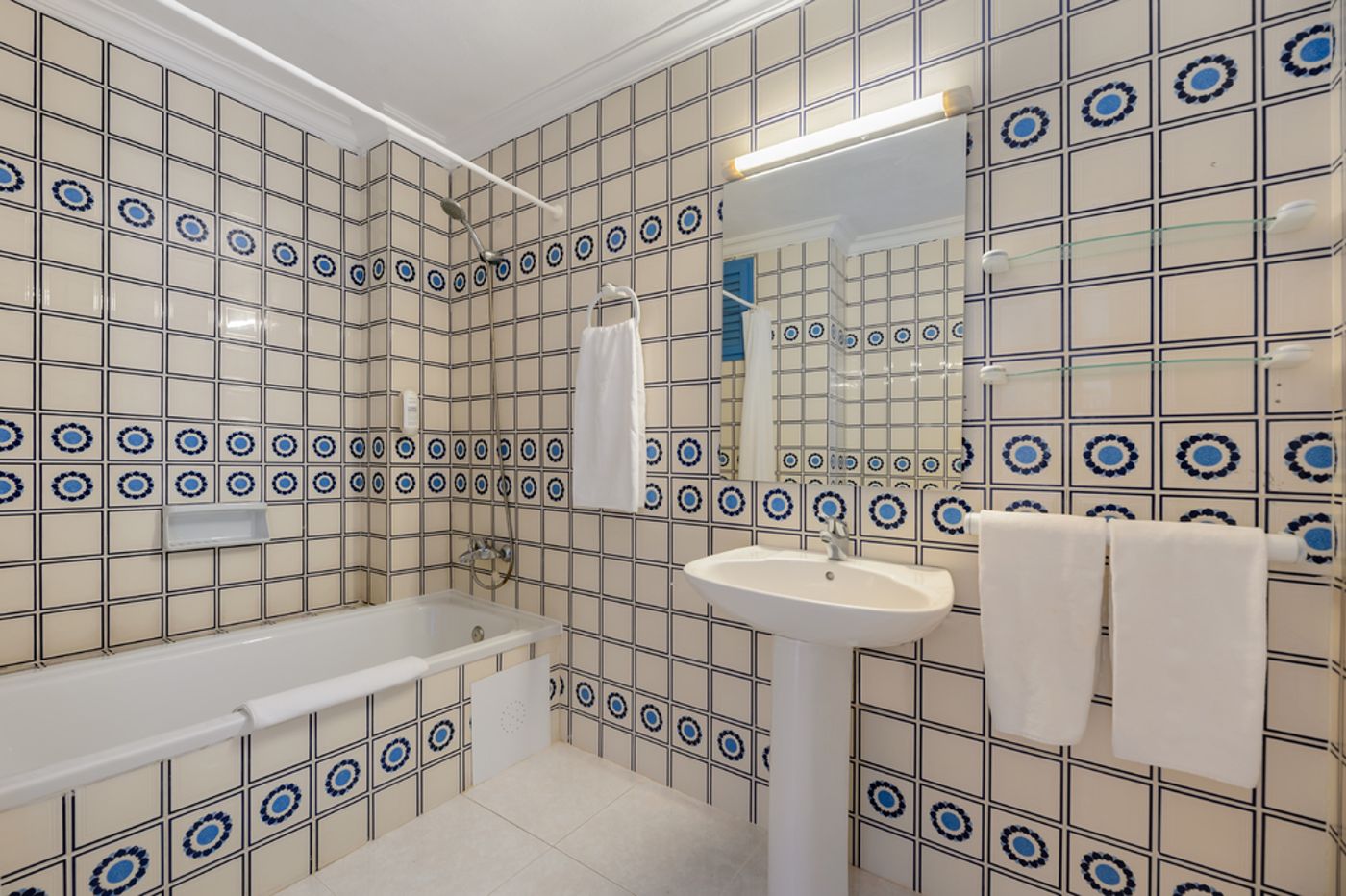 Vibra Monterrey Aparthotel