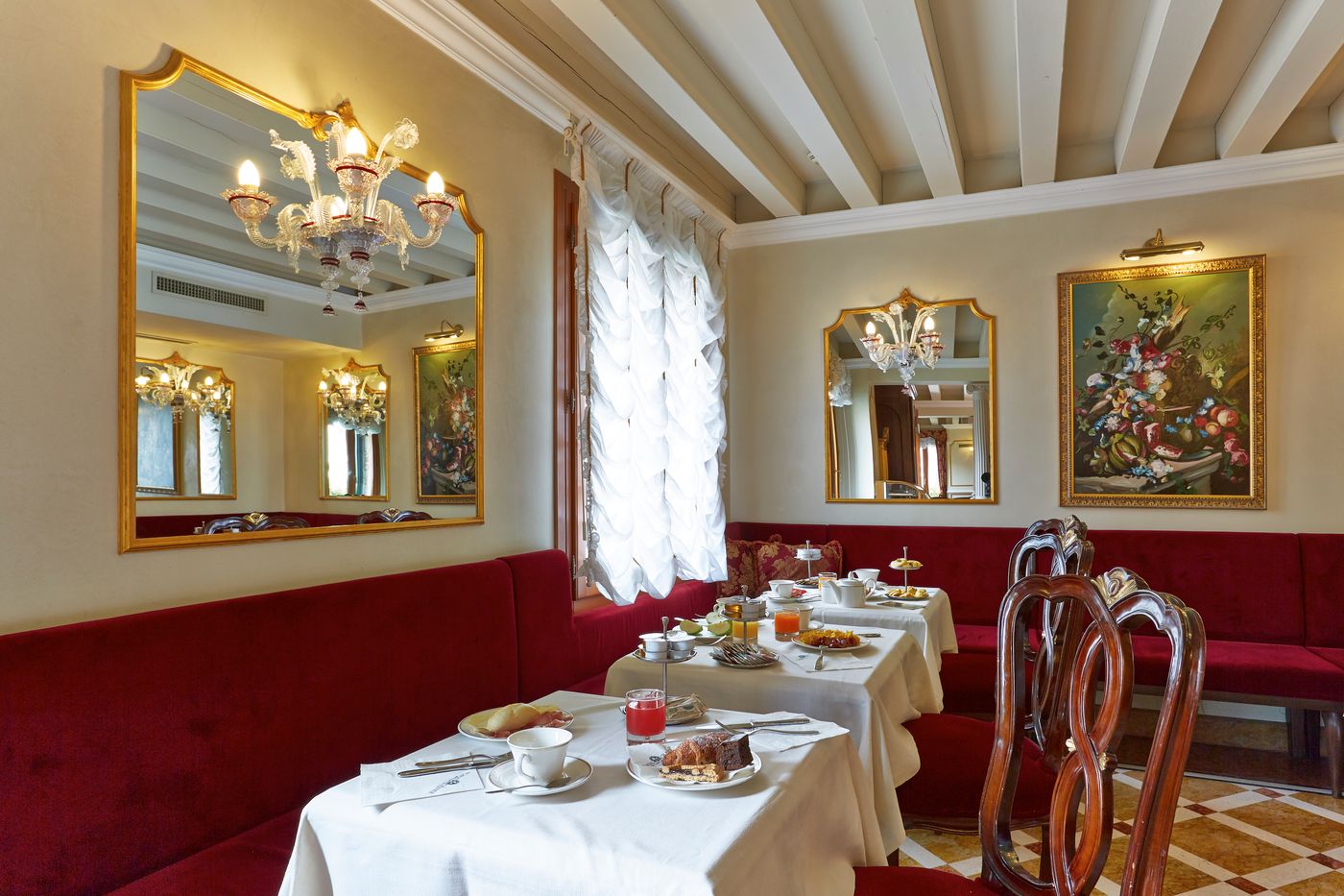 Hotel-Canal-Grande-Restaurant-13