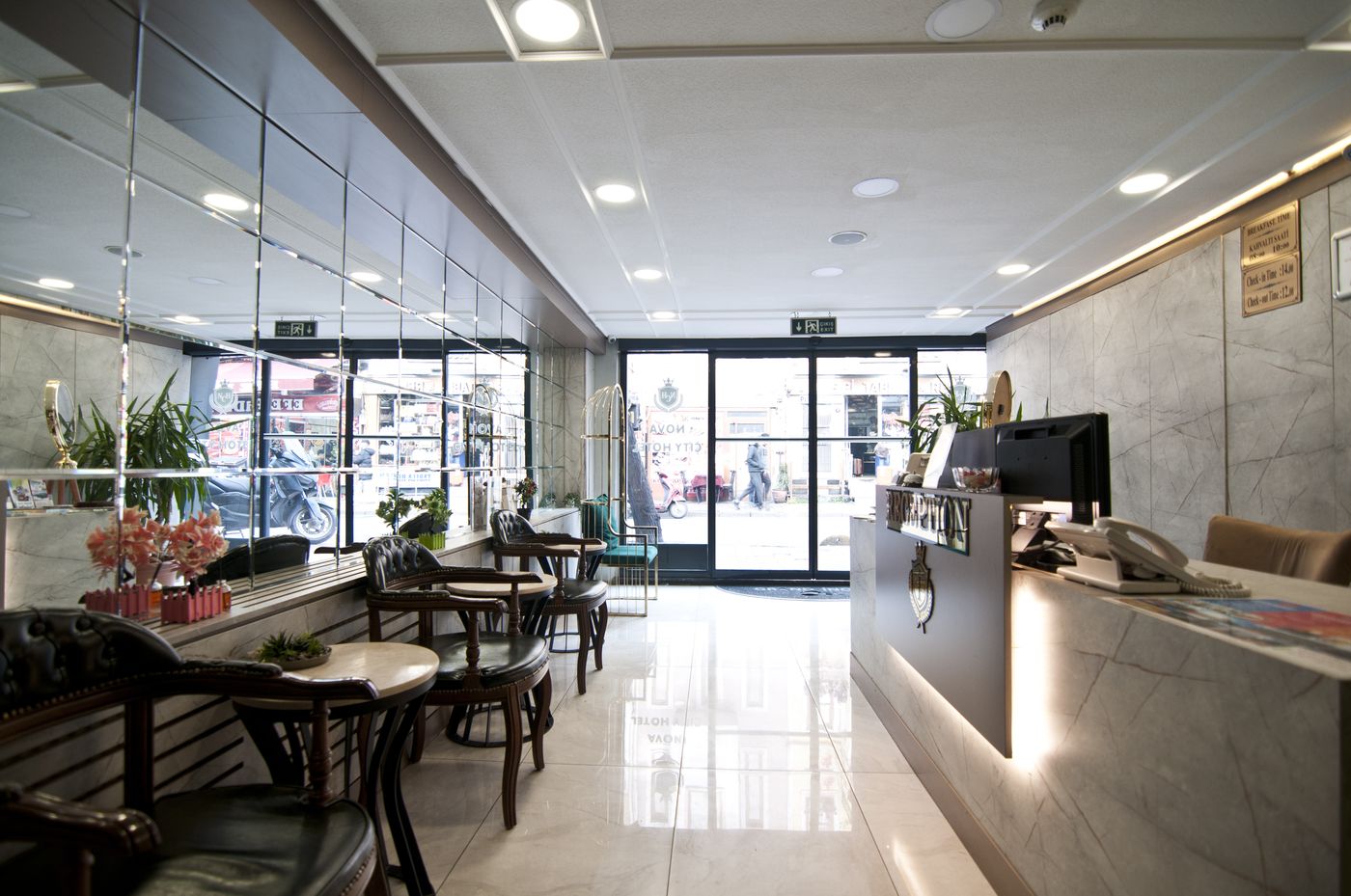 Nova-City-Hotel-Lobby-13