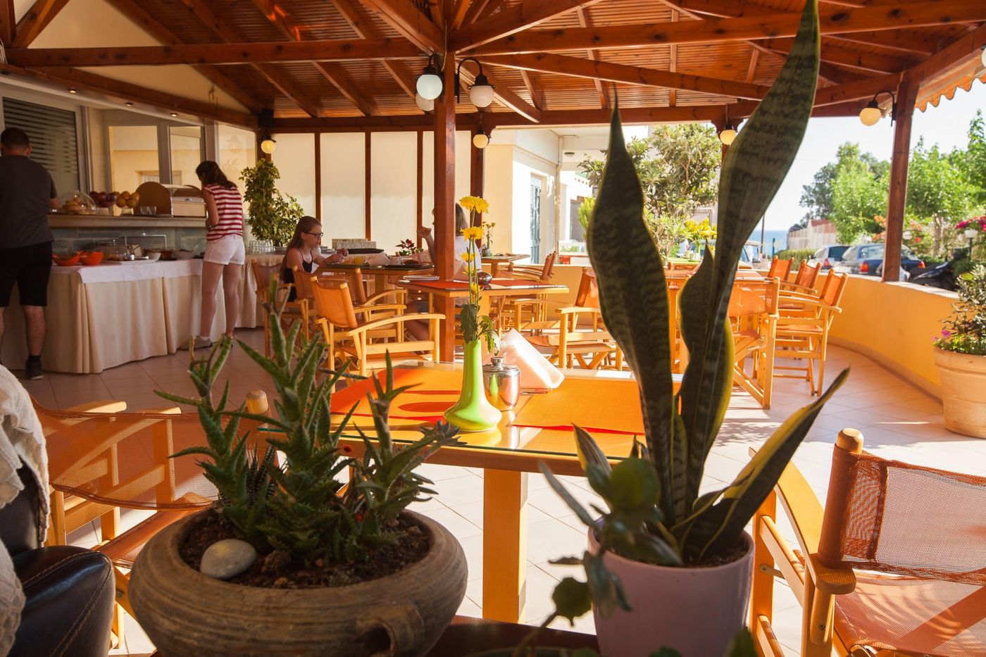 Dimitra-Hotel-Apartments-Restaurant-7