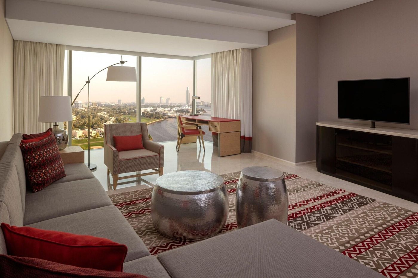 JW-Marriott-Marquis-Hotel-Dubai-Room-35