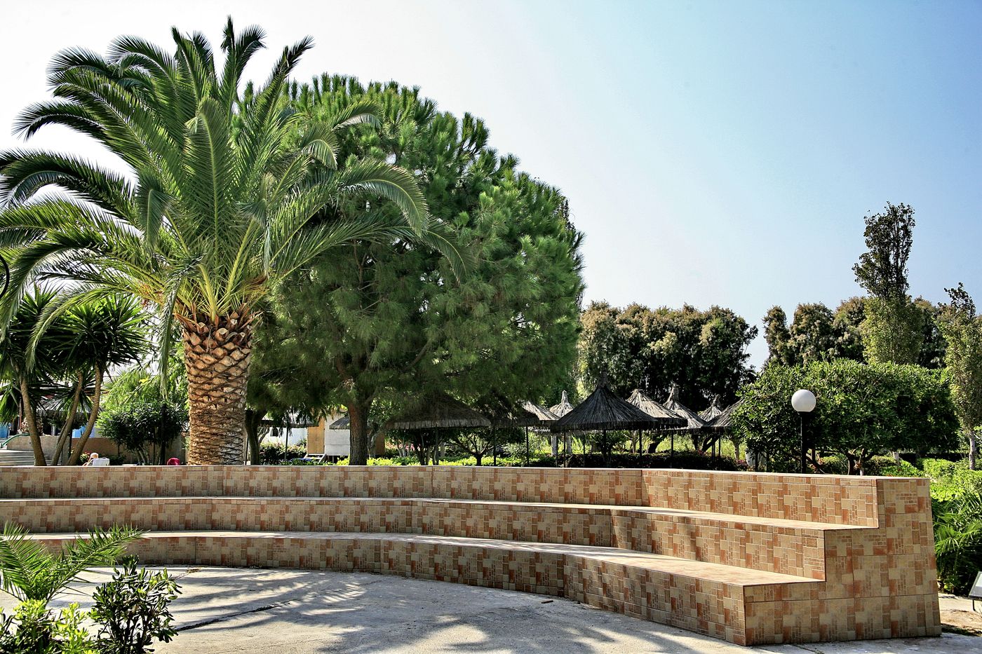 Ocean-Blue-Hotel-Sports-and-Entertainment-15