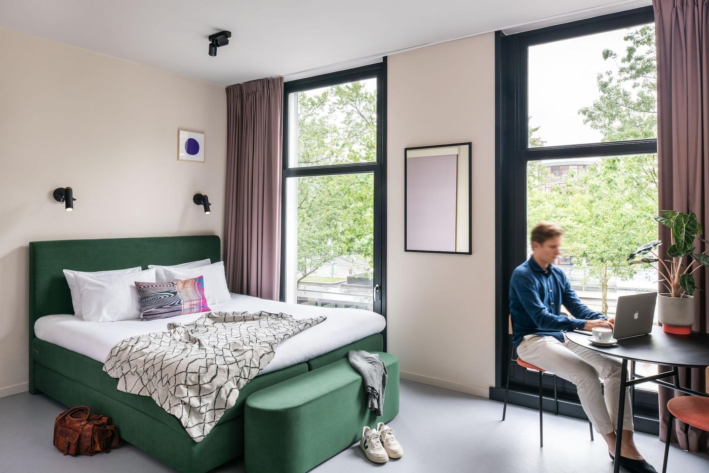 Unplugged-Netherlands-ROTTERDAM-Room-10