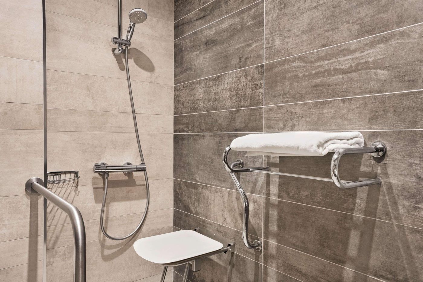 Ramada-by-Wyndham-Istanbul-Alibeykoy-Room-28