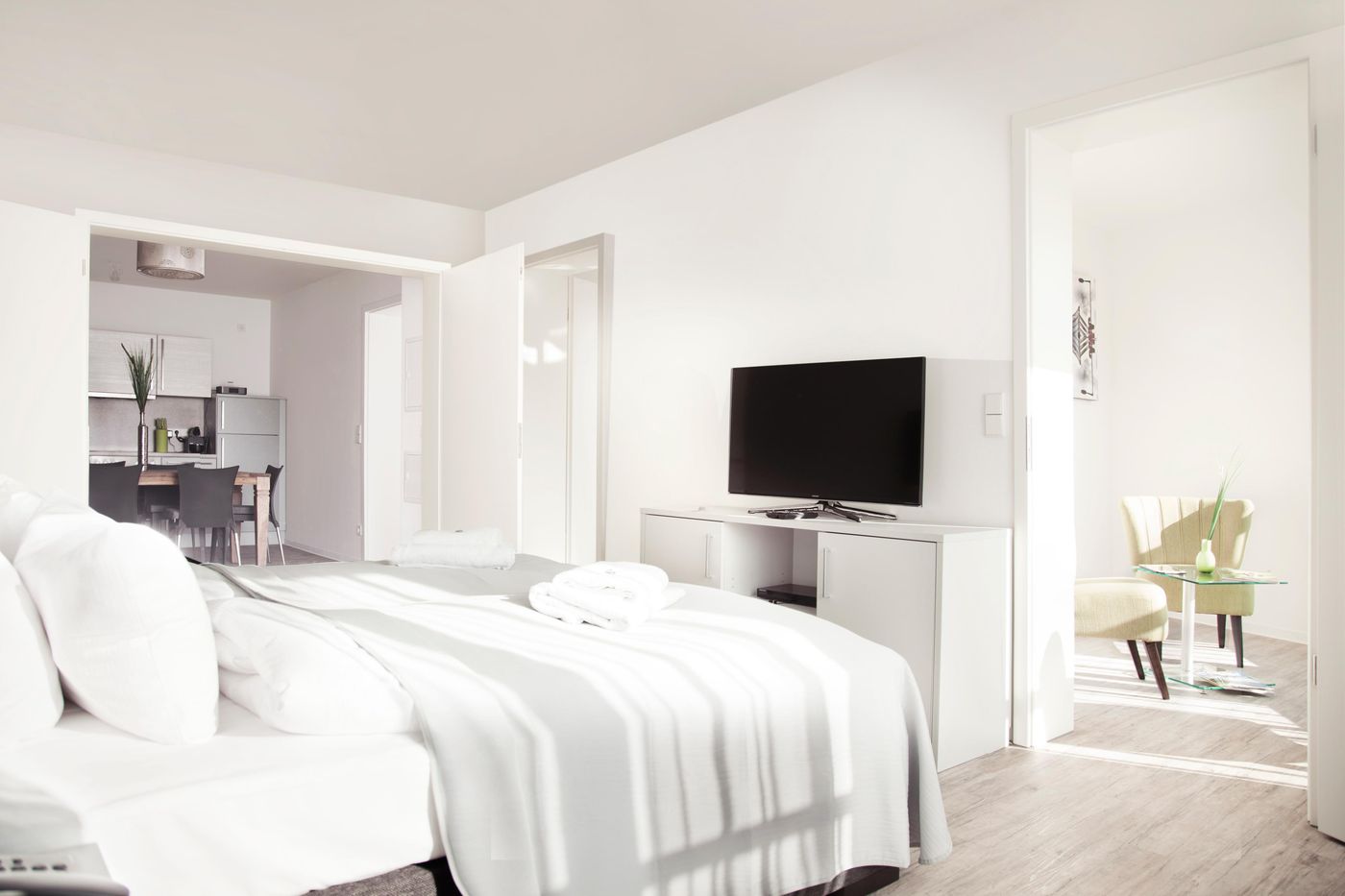 Apartments-Rosenthal-Residence-Room-18