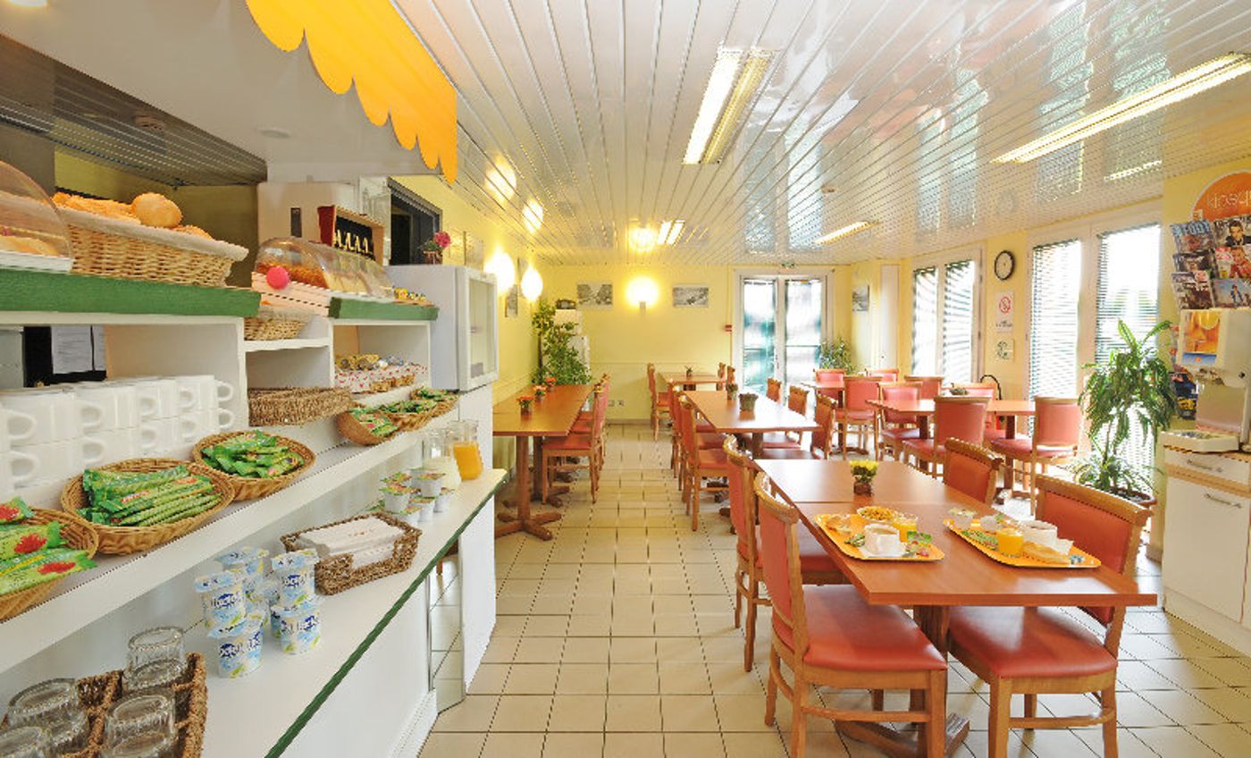 HotelF1 Lyon Bourgoin-Jallieu - France - L'ISLE D'ABEAU - Restaurant - 10