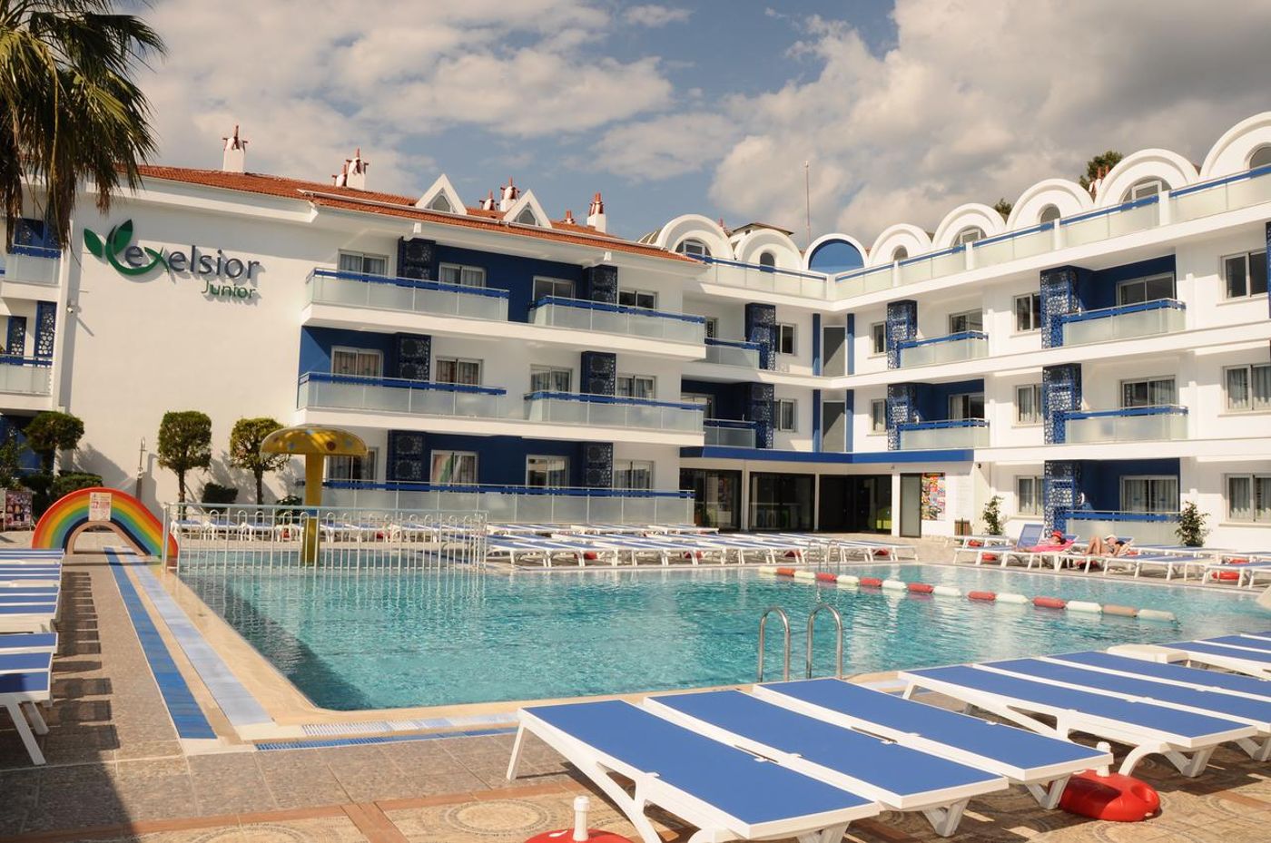 Club Exelsior Junior