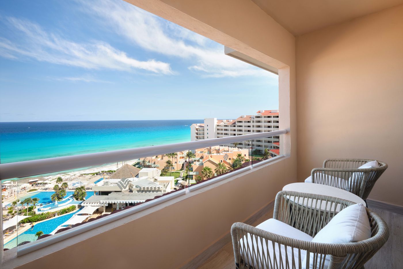 Wyndham-Grand-Cancun-All-Inclusive-Resort---Villas-Room-75