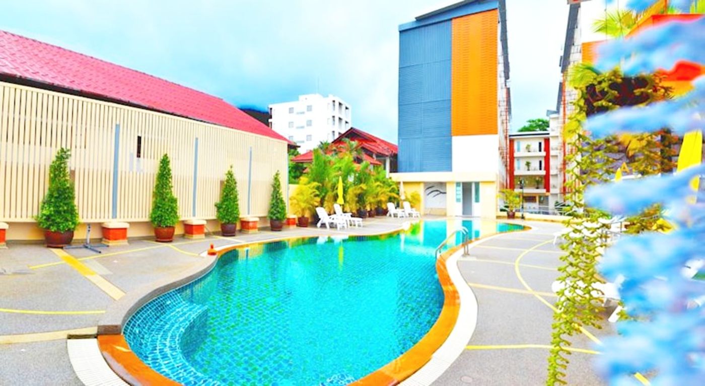 Andatel-Grand-----Patong-Phuket-General-view-8