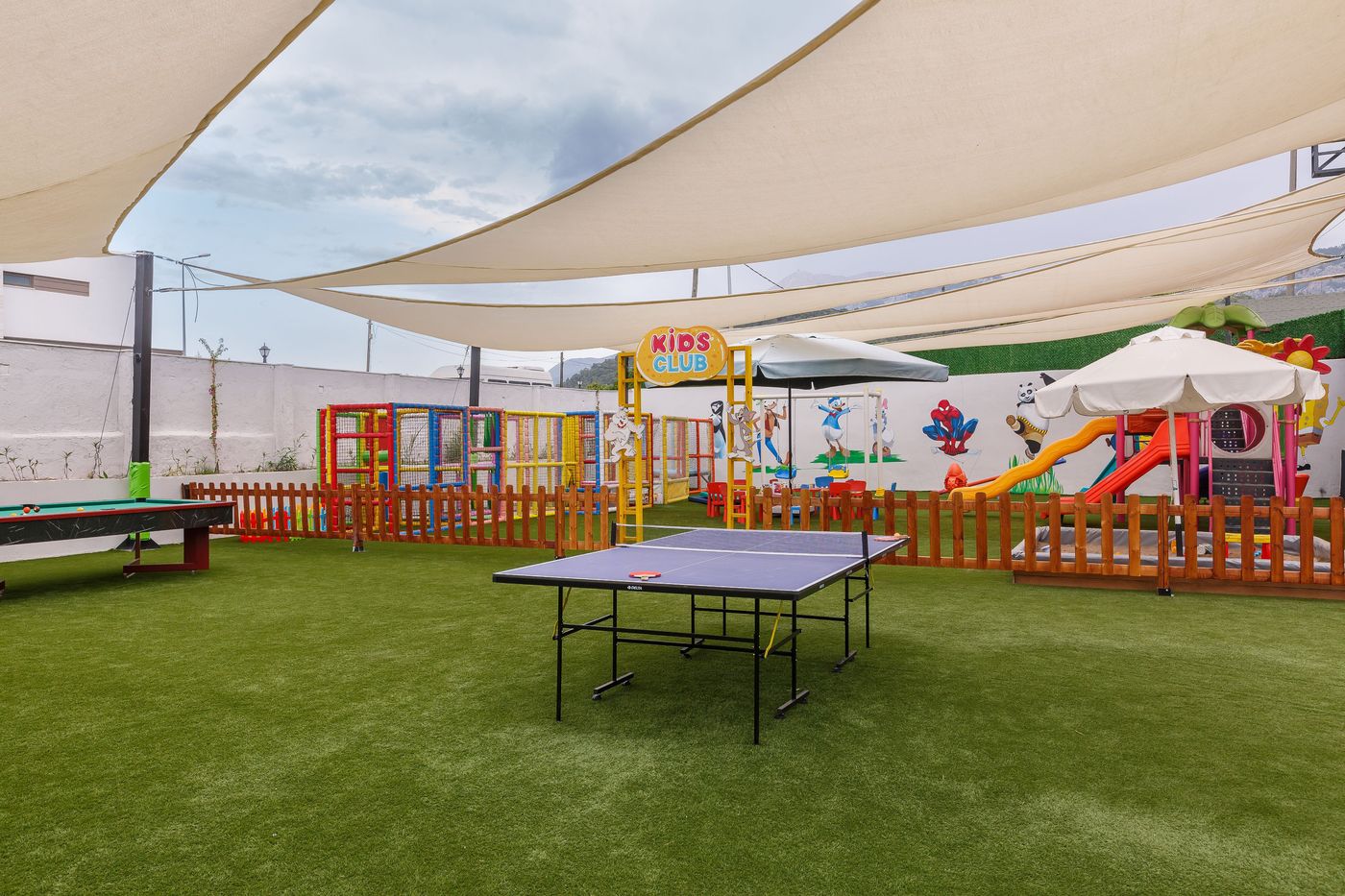 Dedeman Kemer Resort 