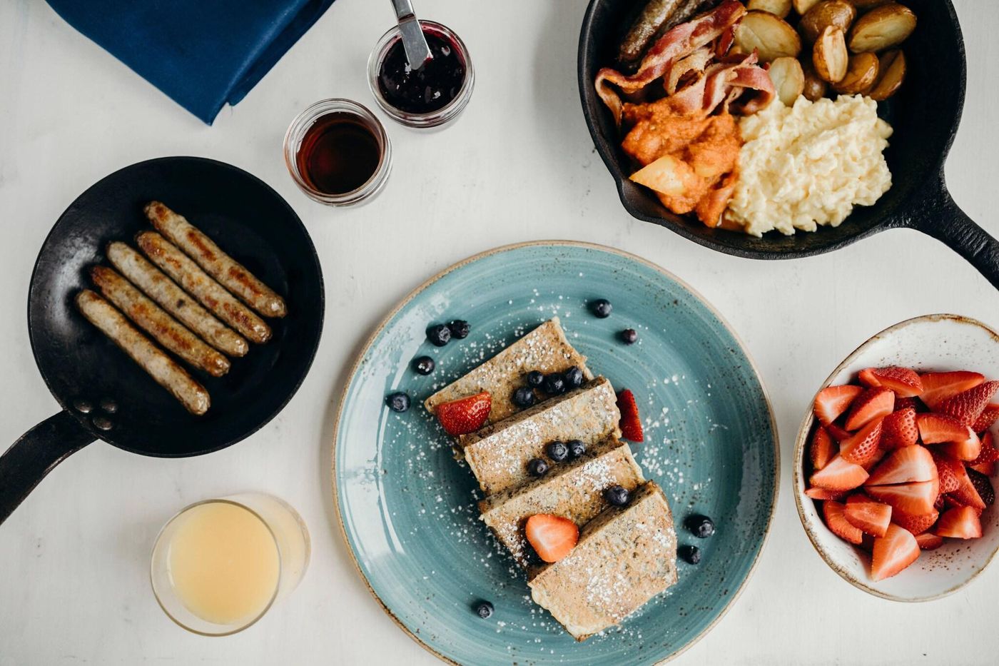 Delta-Hotels-By-Marriott-Burnaby-Conference-Centre-Restaurant-43