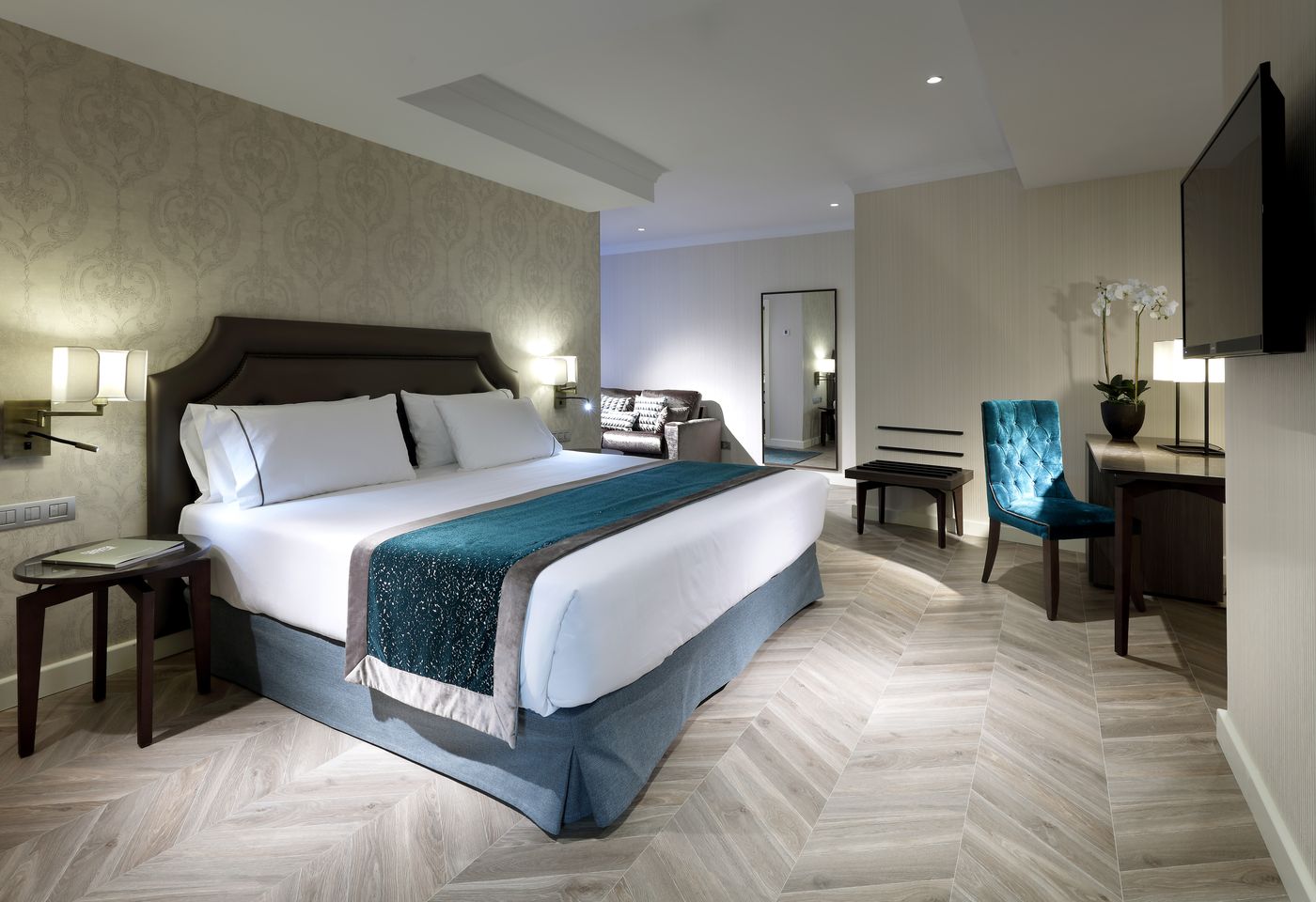 Eurostars-Casa-de-la-Lirica-Room-9