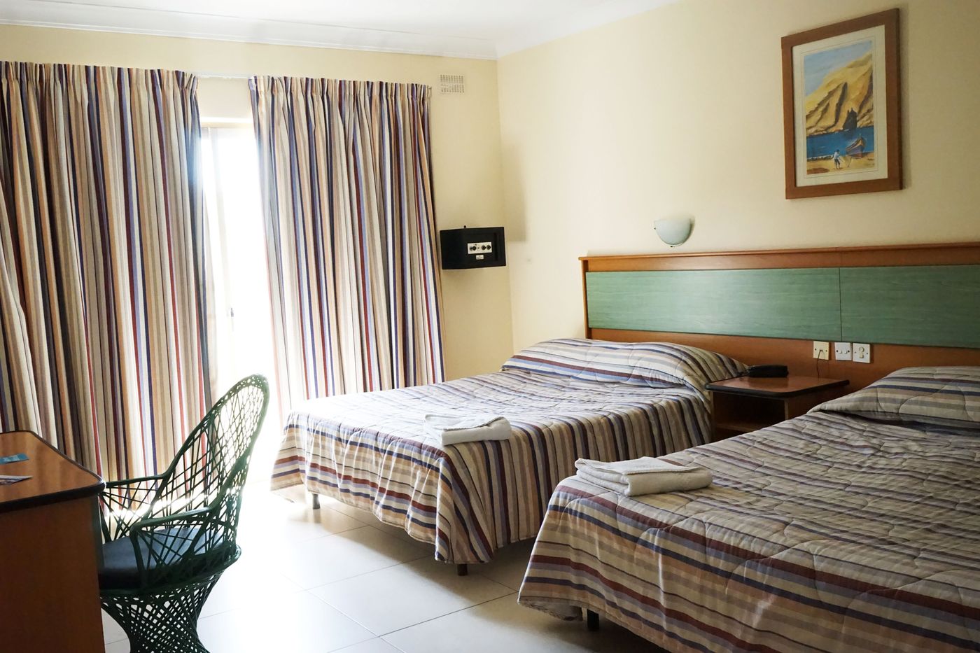 The-San-Anton-Hotel-Room-11