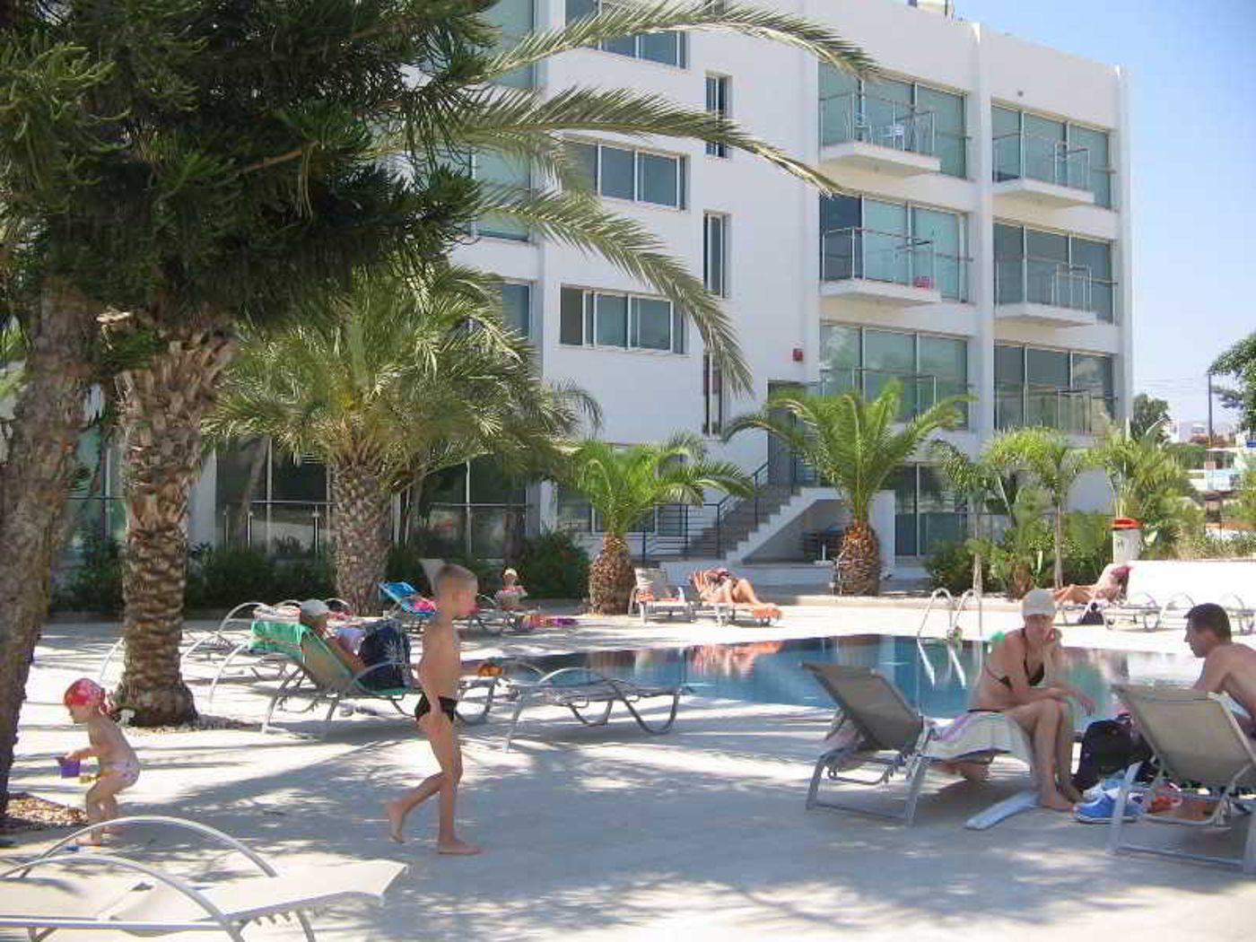 Coralli-Spa-Resort-Pool-6