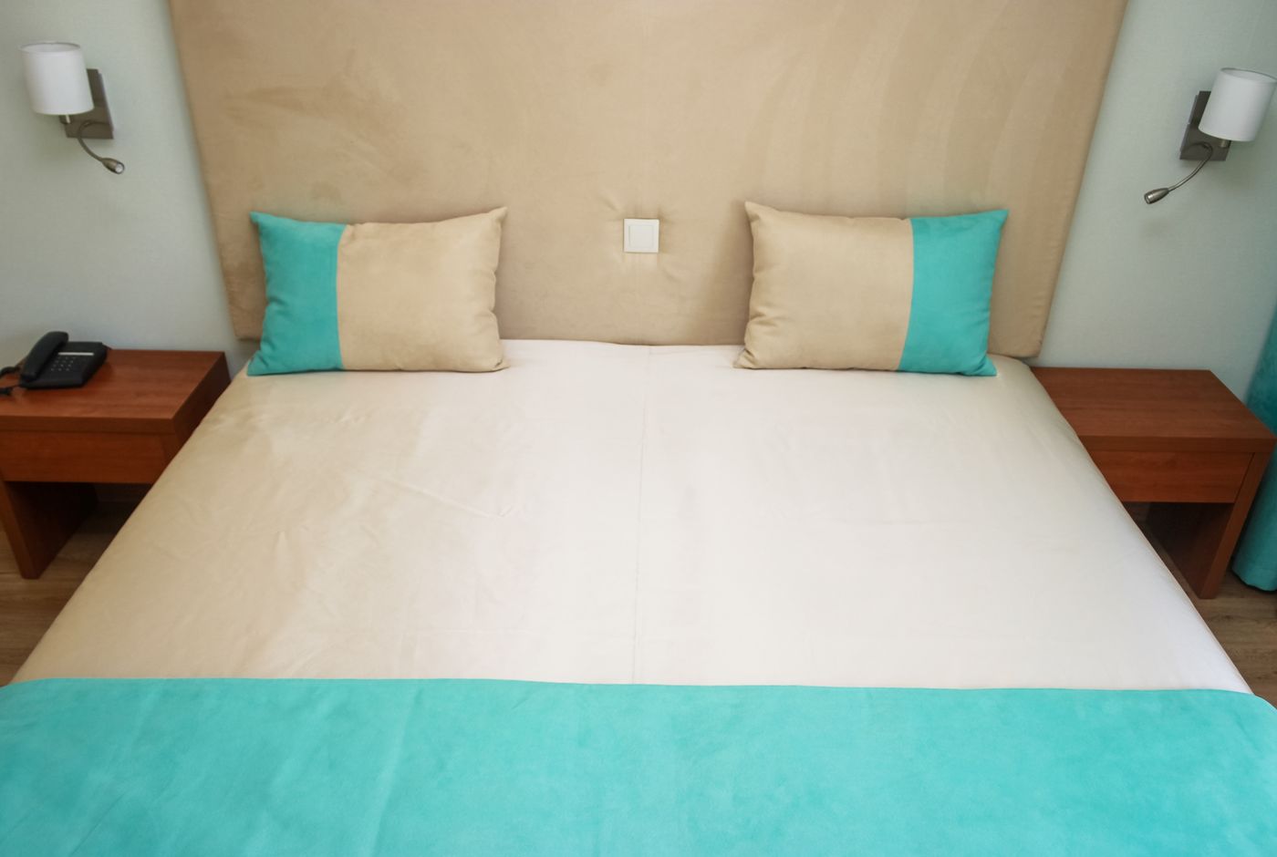 Baia-de-Monte-Gordo-Room-14