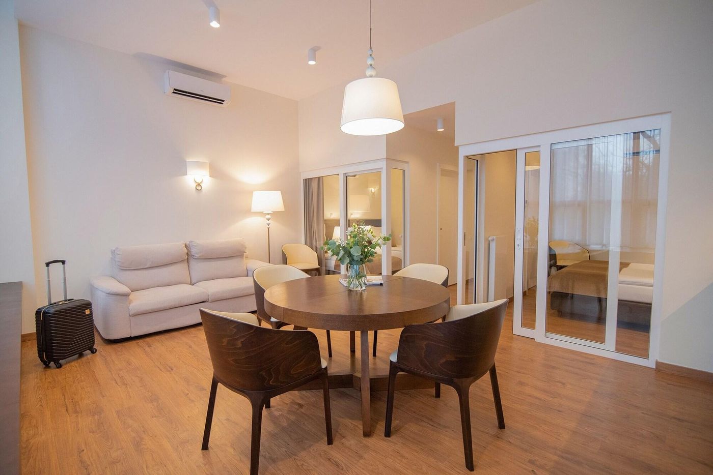 W-Sercu-Krakowa-Aparthotel-Room-27