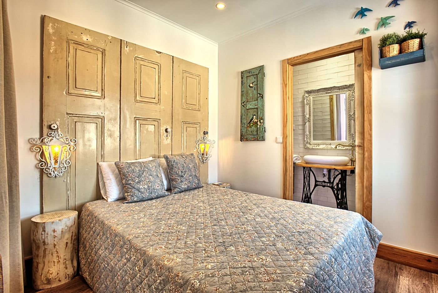 Ninho-Saloio-Room-16