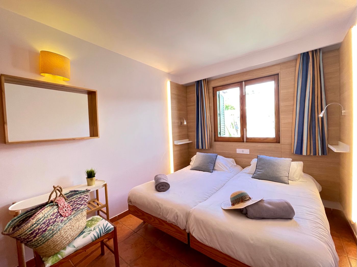 Leticia-Del-Mar-Room-11