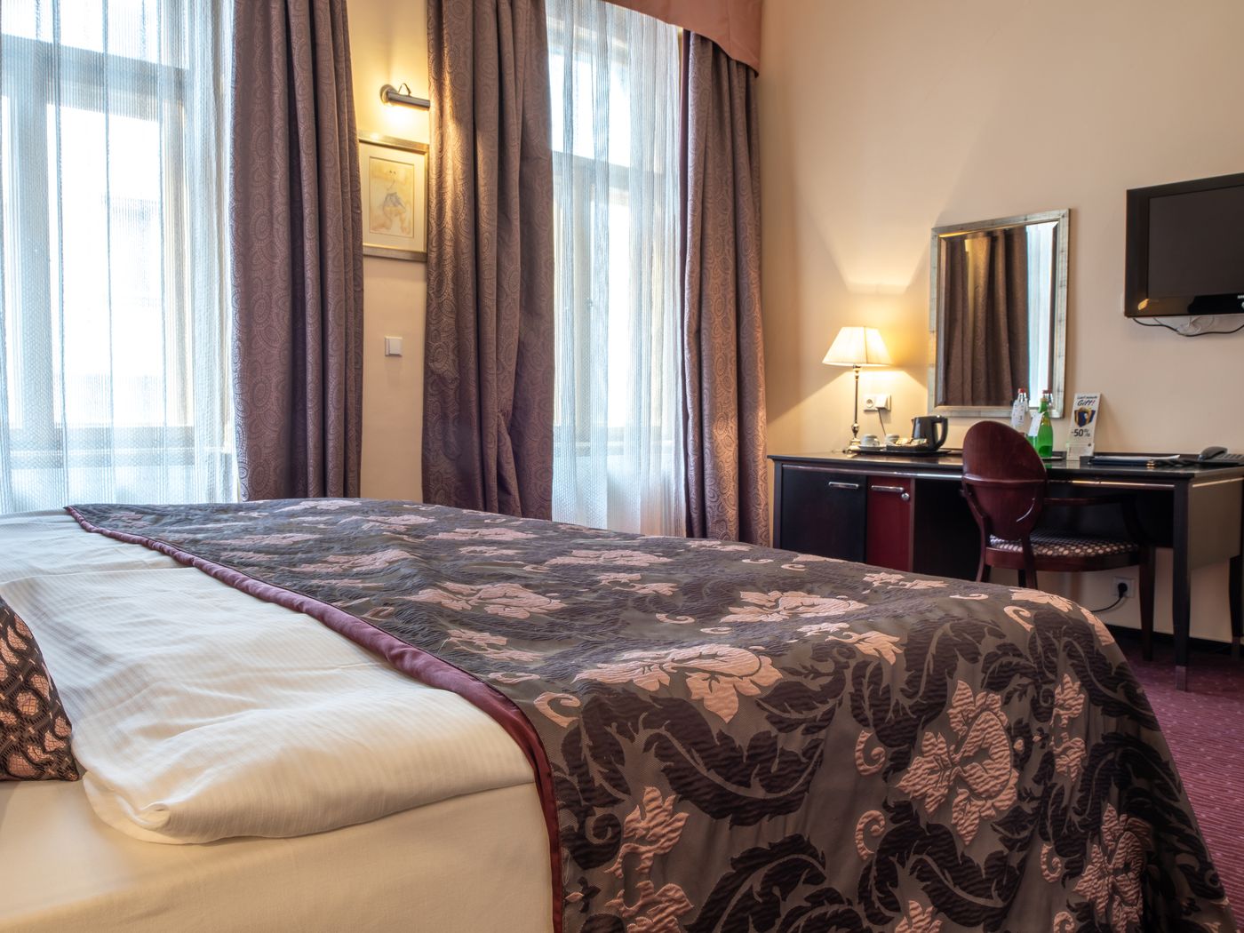 EA-Hotel-Embassy-Prague-Room-34