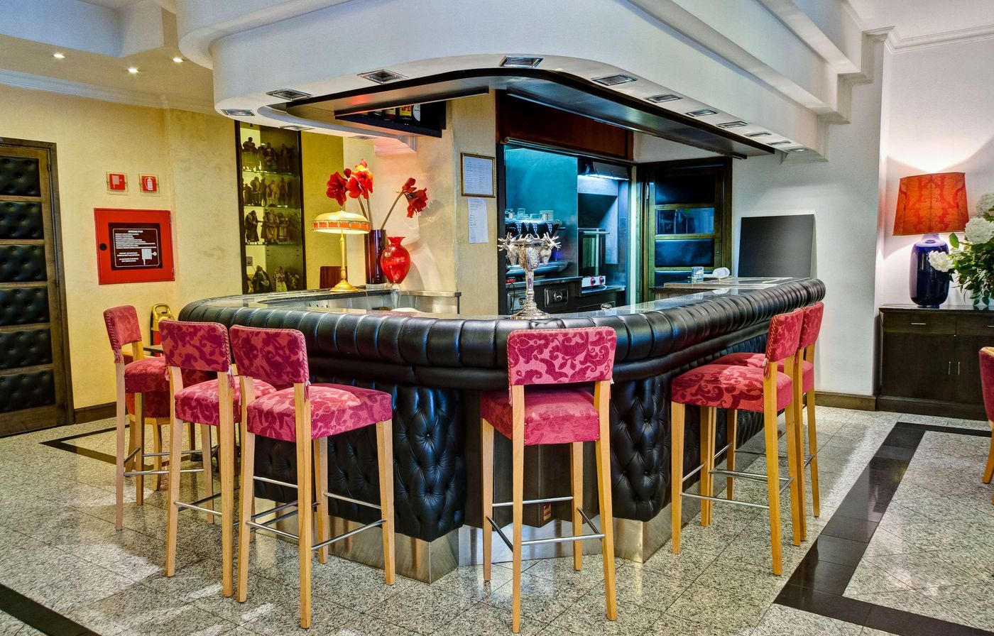 BEST-WESTERN-Hotel-Rivoli-Restaurant-8