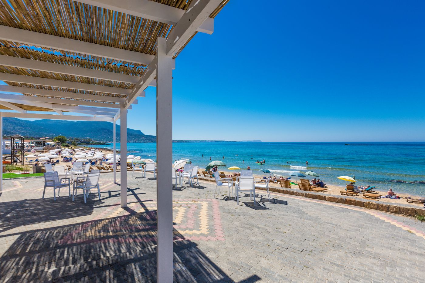 Theo Star Beach Apartments