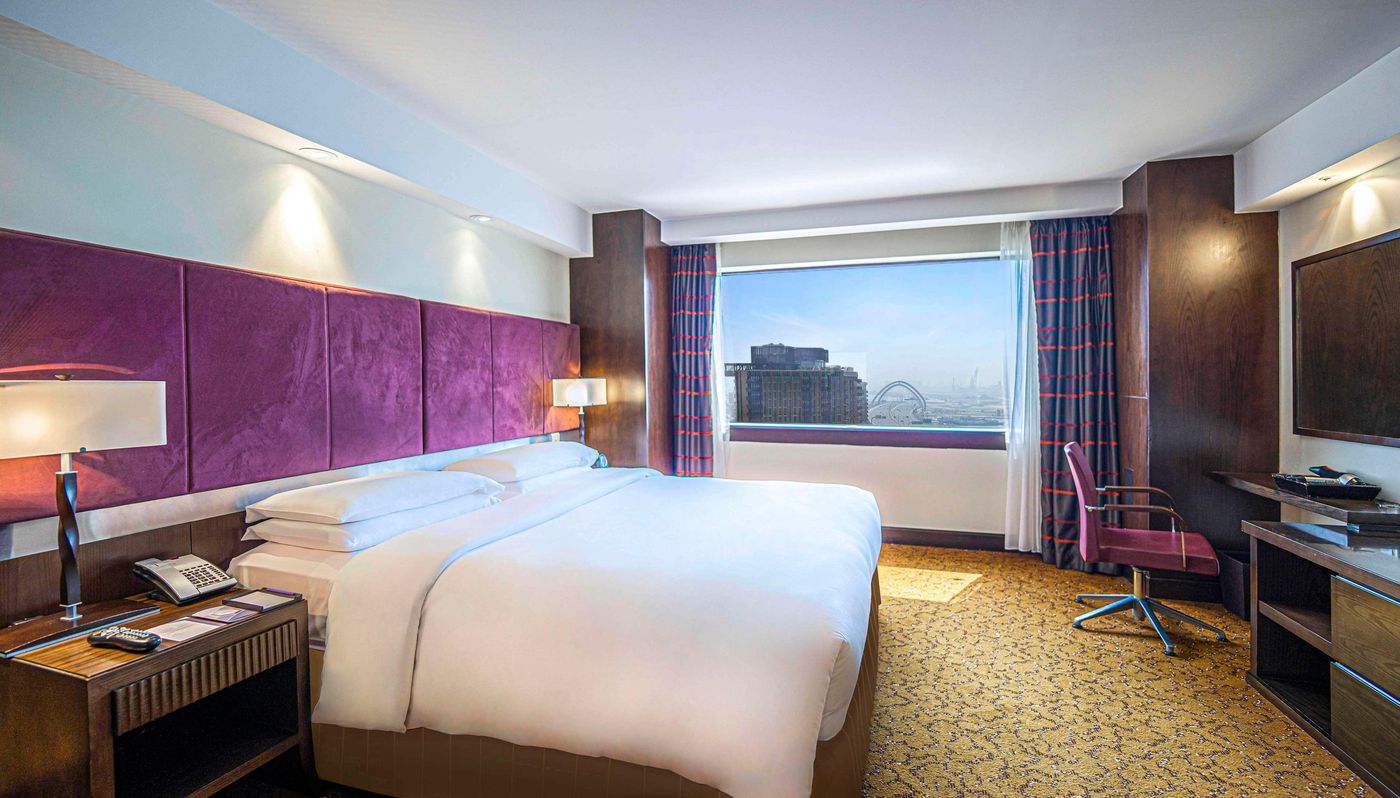 Hyatt-Regency-Dubai-Room-19