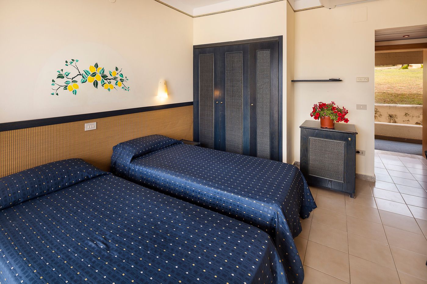 CDS-Hotels-Terrasini-Room-41
