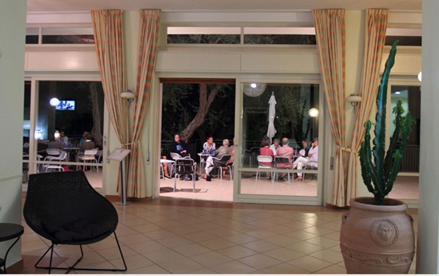 Hotel Guardacosta-Italy-CIRELLA-Lobby-7