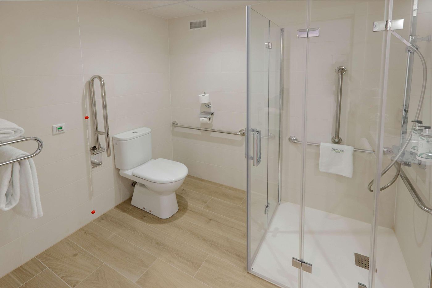 Sercotel-Carlos-III-Room-24