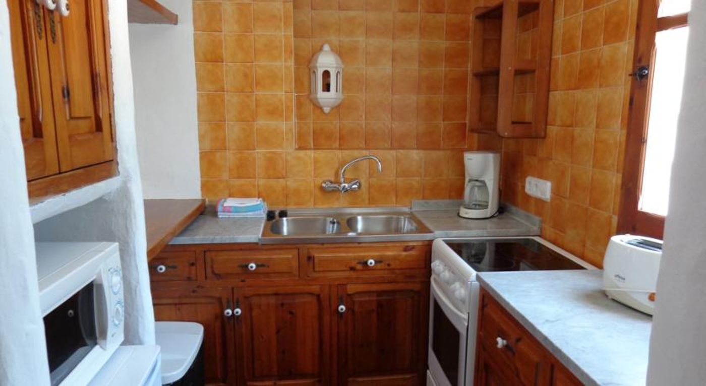 Los Pinares Benet Apartments