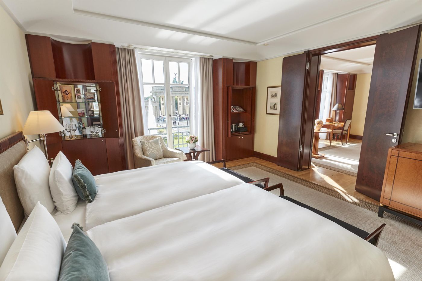 Adlon-Kempinski-Berlin-Room-31