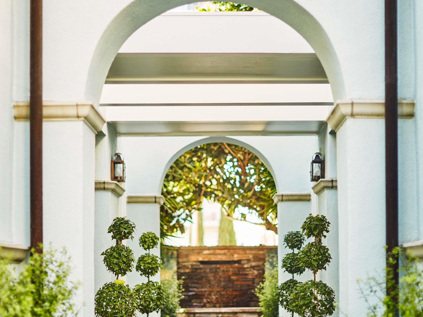 Fairmont-Miramar-Hotel---Bungalows-Room-72