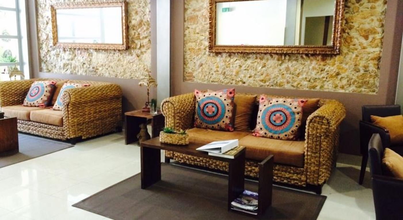 Alexandra Aparthotel