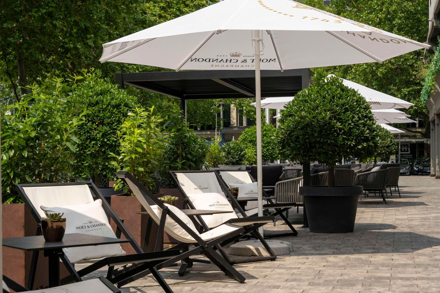 DoubleTree-by-Hilton-Berlin-Ku-damm-General-view-66