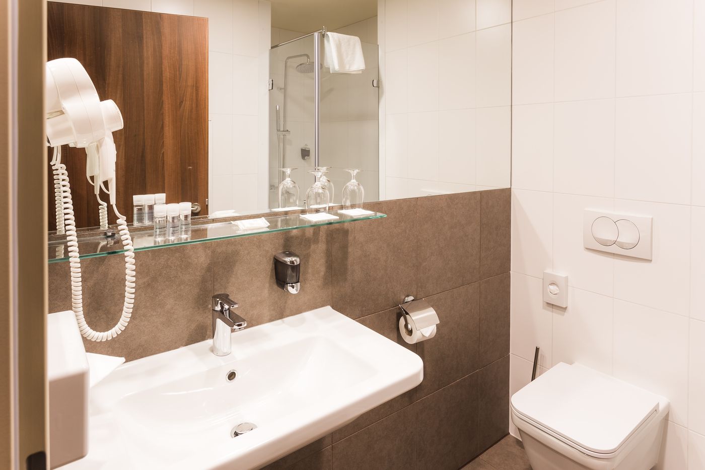 Hotel 12 Revay Hotel - Hungary - BUDAPEST - General view - 3