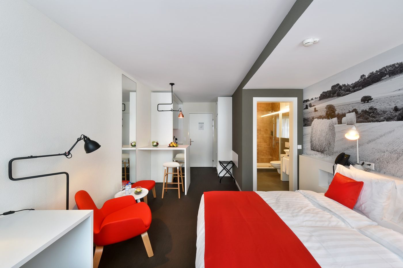 Home-Swiss-Hotel-Room-9