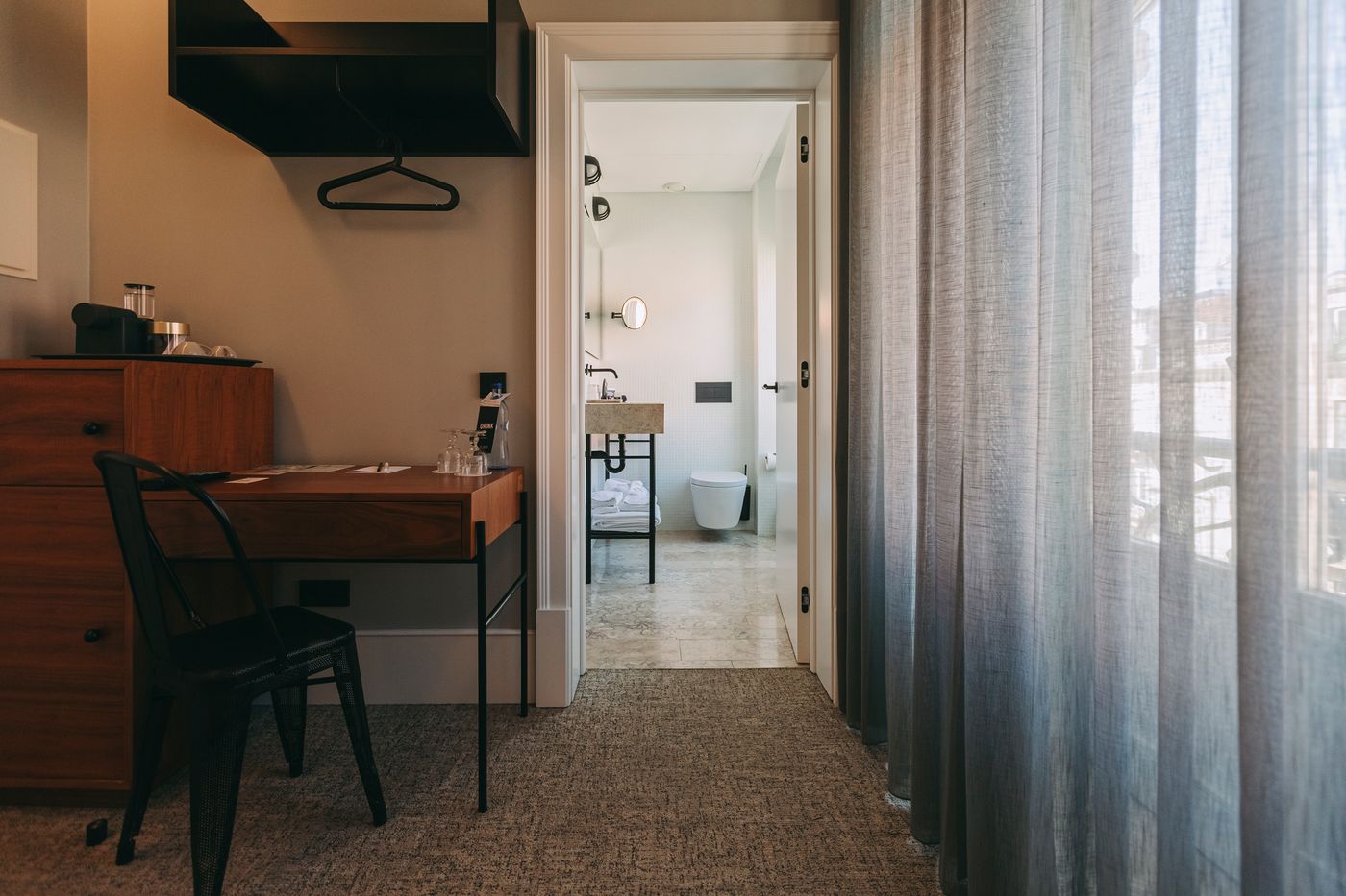 1908-Lisboa-Hotel-Room-26