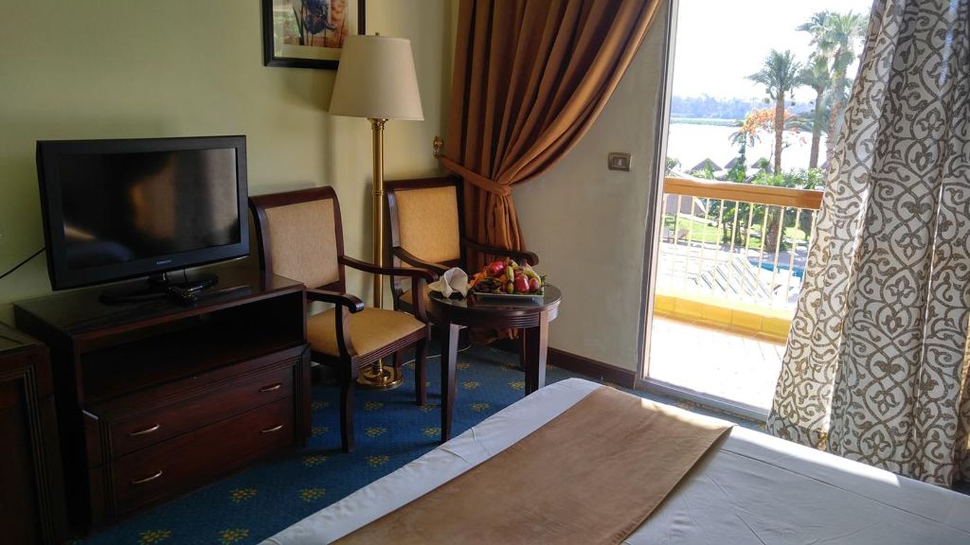 Pyramisa-Hotel-Luxor-Room-11