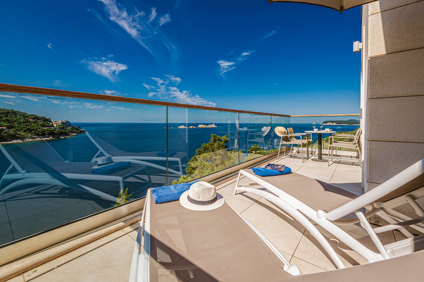 Villa-Malo-More-Room-50