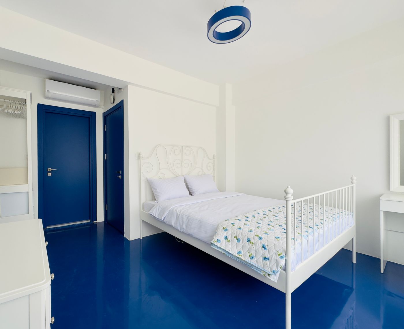 Roya Rooms Karakoy-Turkey-Beyoglu-Room-10