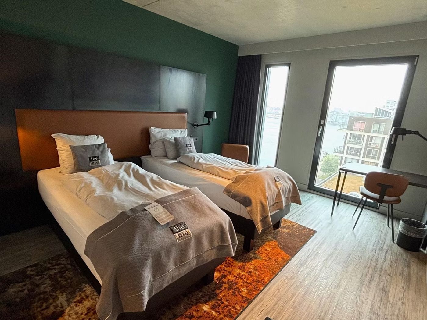 Holiday-Inn---the-niu--Fender-Amsterdam-Room-17