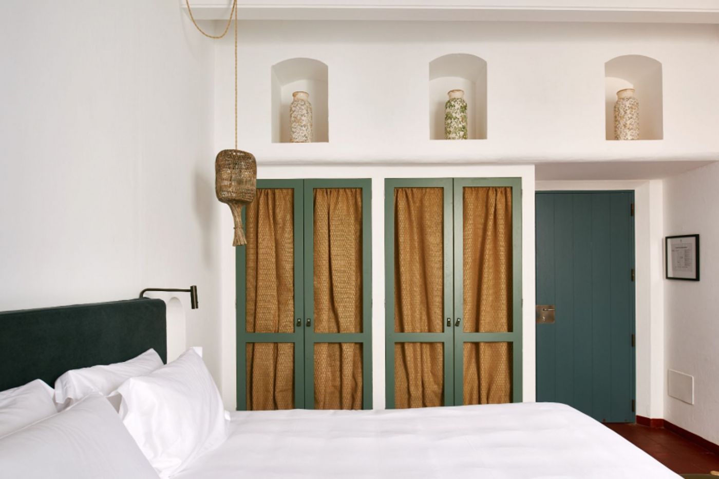 Can-Faustino-Room-43