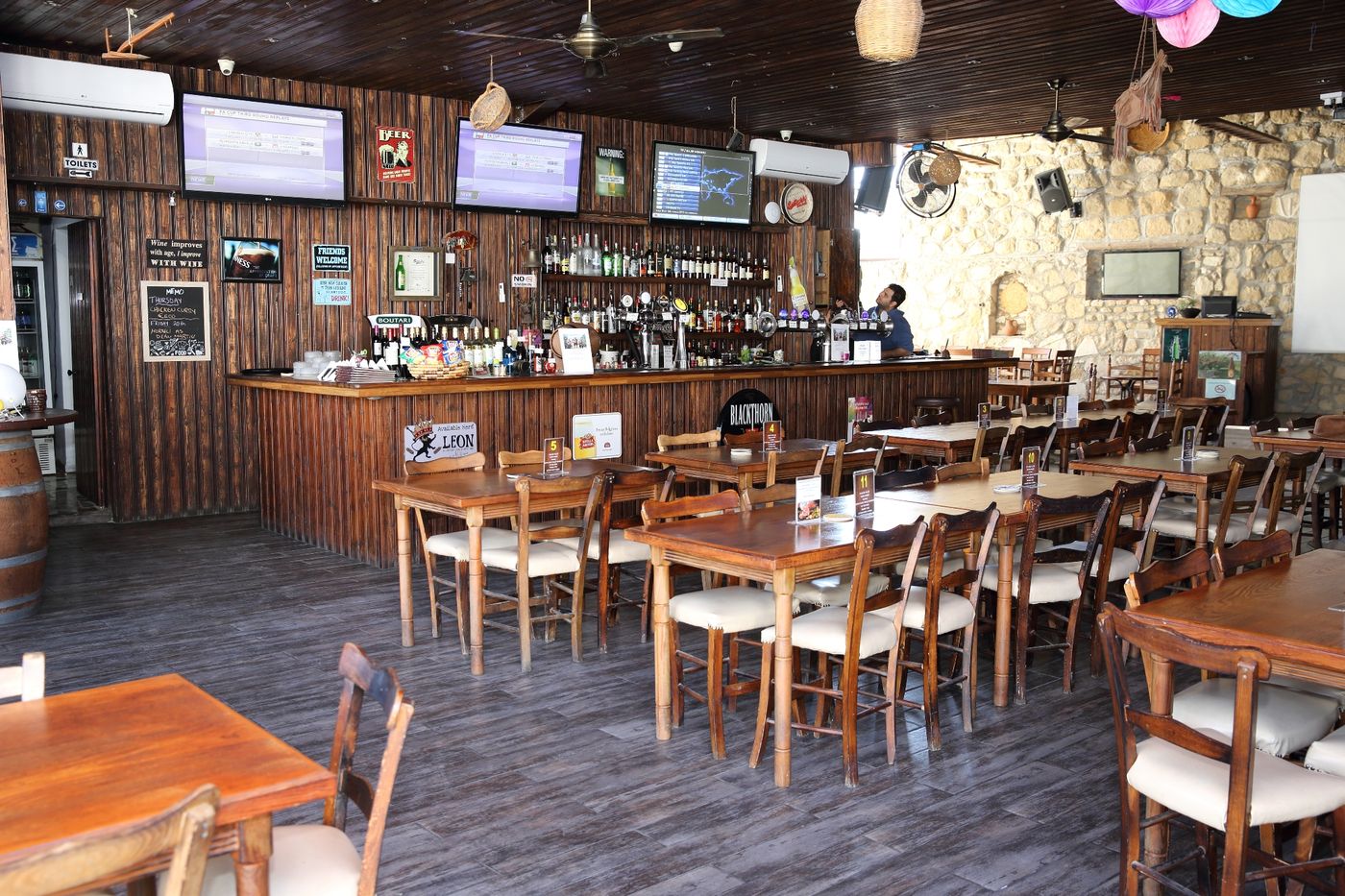 Antonis-G-Hotel-Restaurant-52