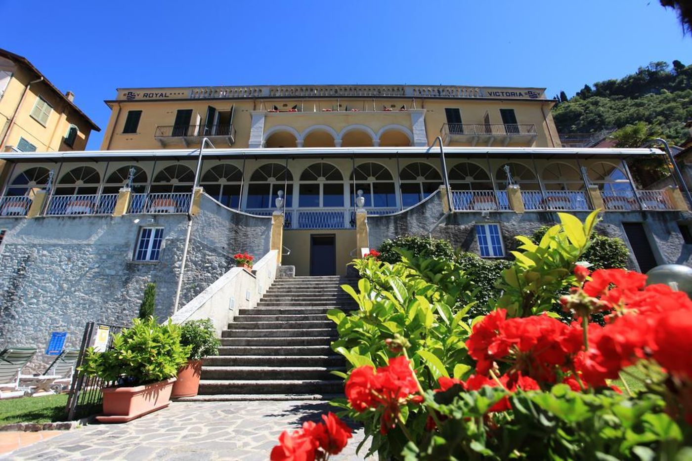 Hotel Royal Victoria-Italy-VARENNA-General view-9