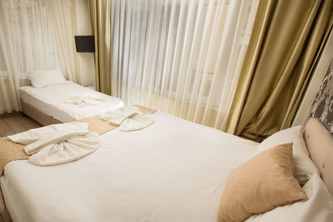 Honey Hotel-Turkey-Istanbul-Room-2