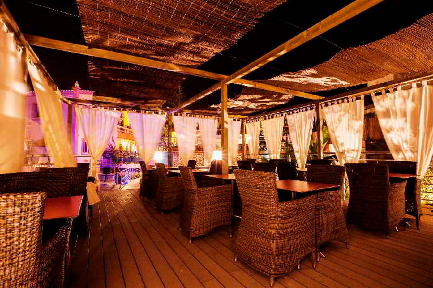 Vilas-Dinis---Adults-Only-Restaurant-55