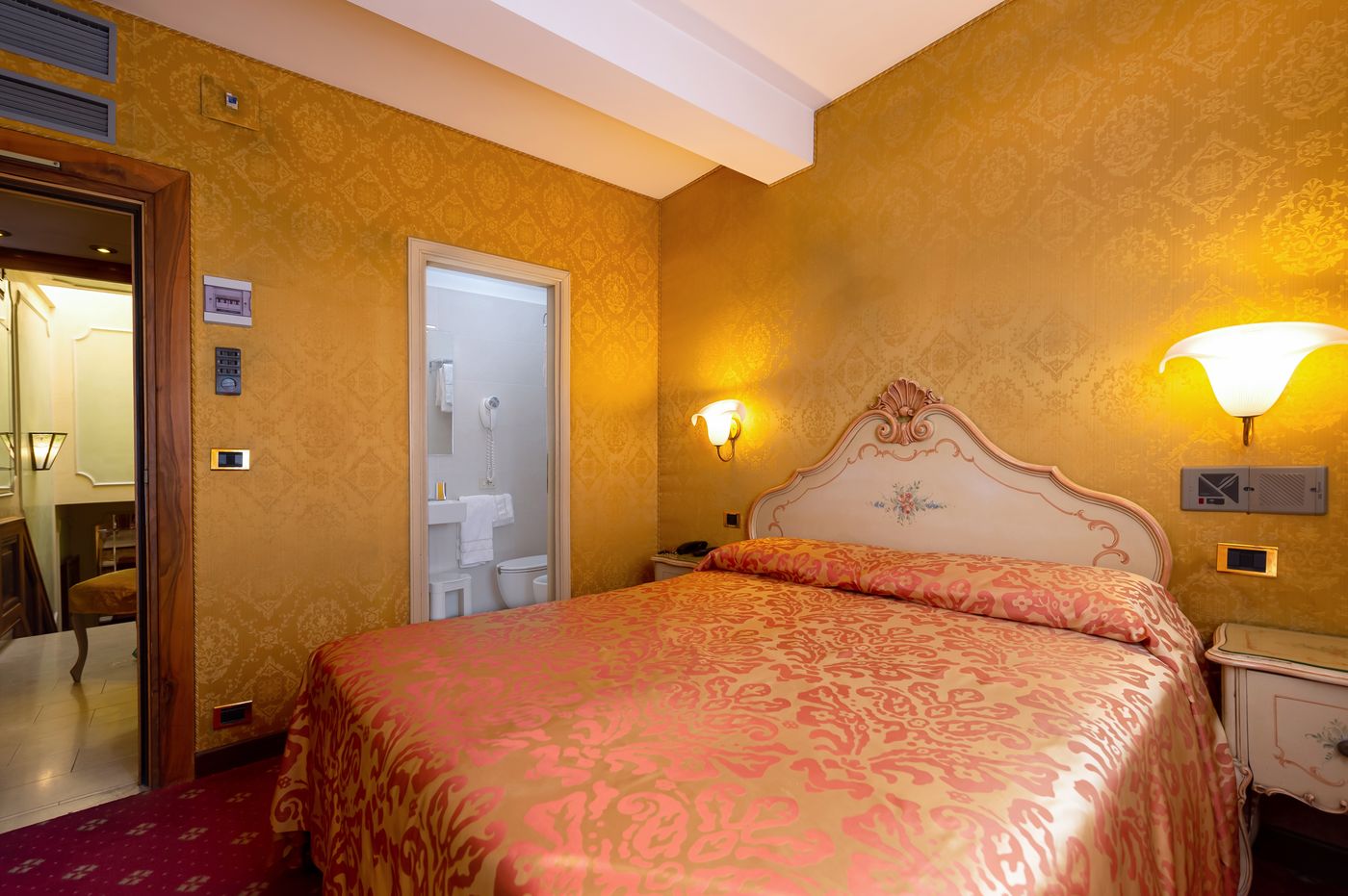 Hotel-Santa-Marina-Room-30