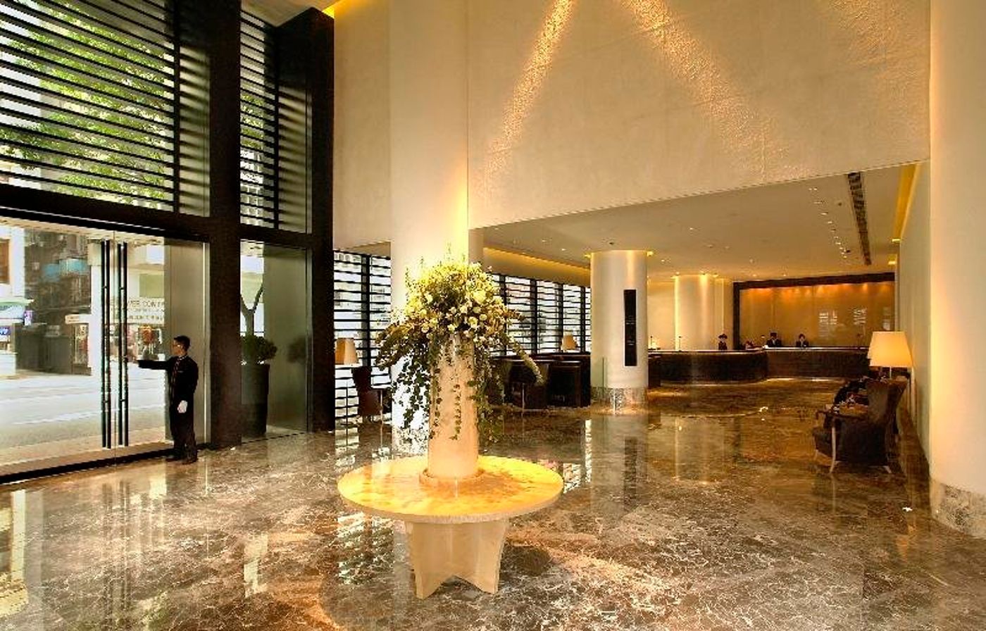 Empire-Hotel-Hong-Kong---Wan-Chai-Lobby-4