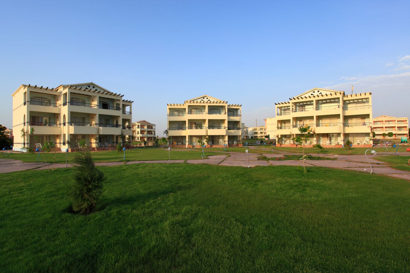 Harmony-Makadi-Bay-Hotel-and-Resort-General-view-12